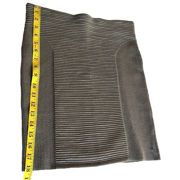 Express Body Contour Mini Skirt Women Small Gray Ribbed Pull On Business Career - Picture 5 of 9